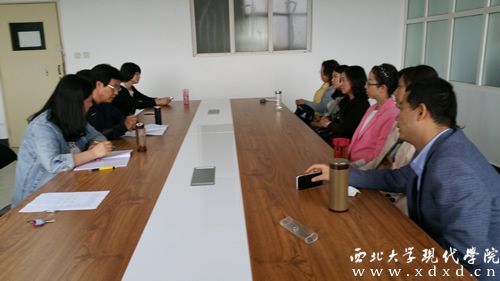 座談會(huì)現(xiàn)場。.jpg