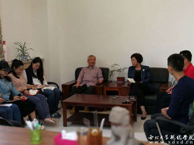 李彥亭總督學(xué)前來(lái)表演學(xué)院指導(dǎo)工作.jpg