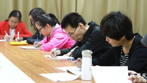 盧院長開會003.jpg